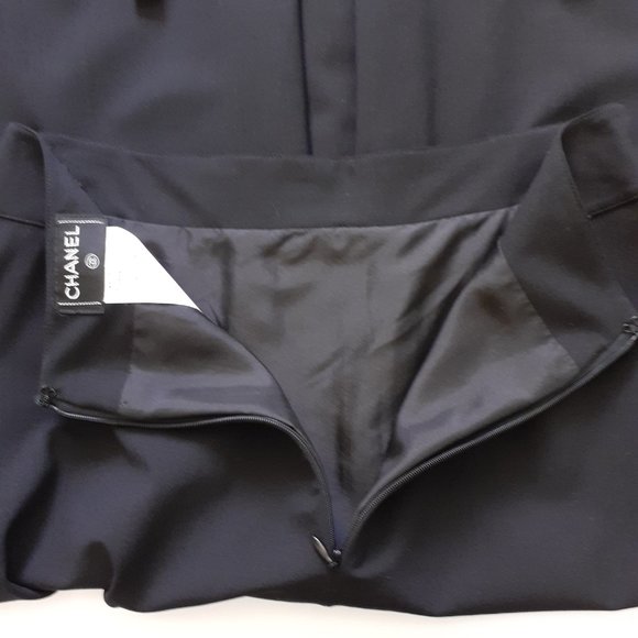 Chanel Wool Skirt With Pockets & Inverted Pleat Silk Lining Size 10 - Picture 10 of 14